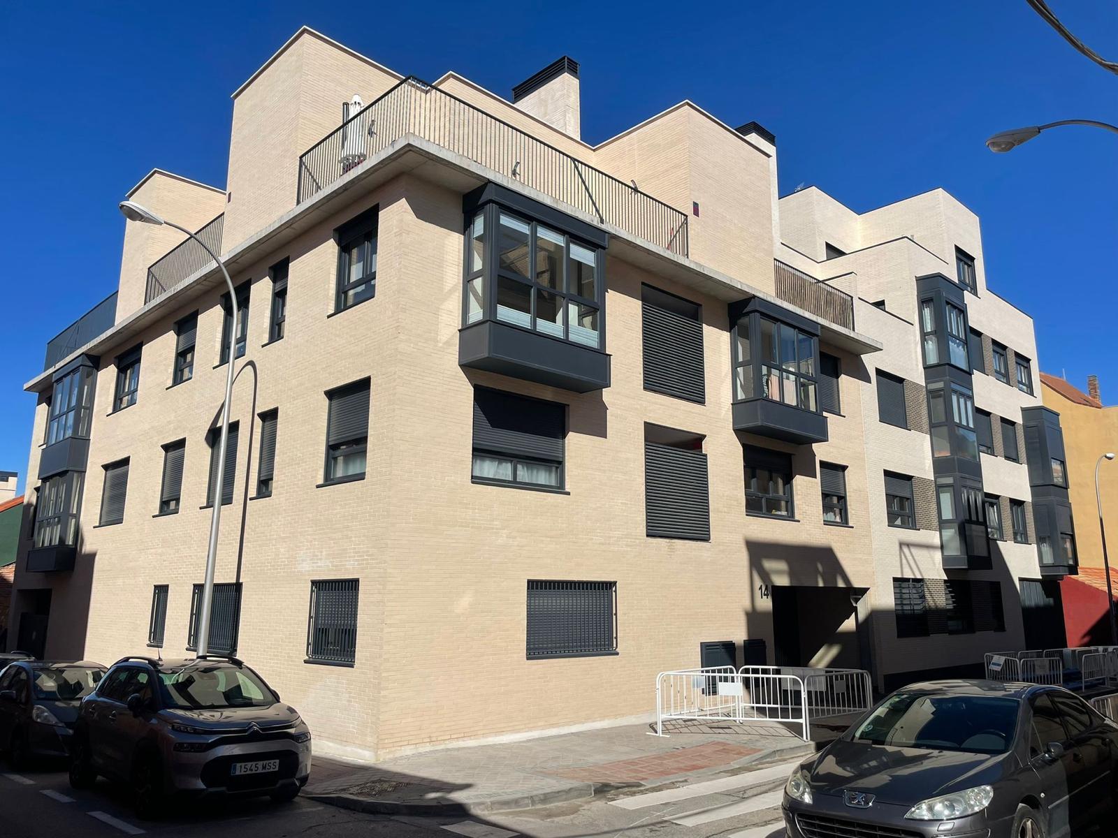 13 viviendas garajes y trasteros